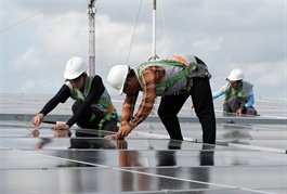 Clean energy, green finance key for ESG adoption