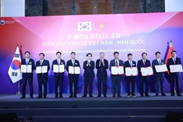 Vietnam-South Korea forum outlines three pillars for strategic partnership