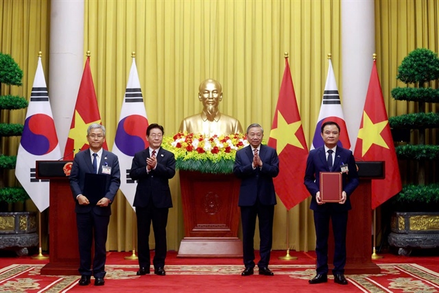 South Korea and Vietnam agree deal on nuclear power development