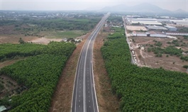 Đồng Nai’s future drivers take shape amid city status plan