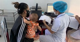 Miễn phí khám sức khỏe toàn dân ít nhất 1 lần/năm