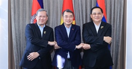 Biến 'gần gũi địa lý' thành 'lợi thế gắn kết chiến lược' giữa 3 nước Việt Nam, Campuchia, Lào