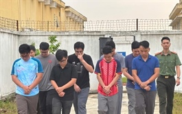 Triệt xóa đường dây đánh bạc, rửa tiền nghìn tỷ xuyên quốc gia