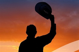 Thêm ba doanh nghiệp mất tư cách đại chúng