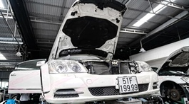 Cận cảnh xe Maybach của bà Trương Mỹ Lan được đưa ra đấu giá