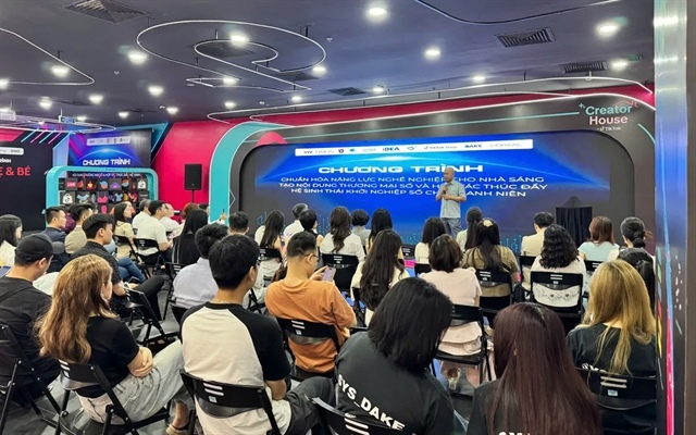 Việt Nam promotes digital workforce through content creator training programme