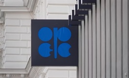 Giá xăng có thể giảm mạnh khi OPEC đứng trước nguy cơ tan rã