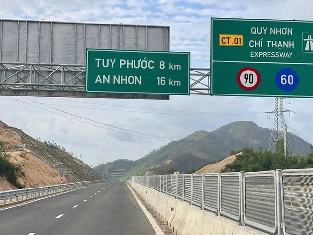 Dồn lực khai thác cao tốc Quy Nhơn - Chí Thạnh trước ngày 19/05