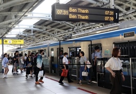 HCM City metro line 1 operator turns profit in first full year