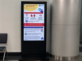 Sân bay Tân Sơn Nhất trực 24/24 phòng dịch Ebola