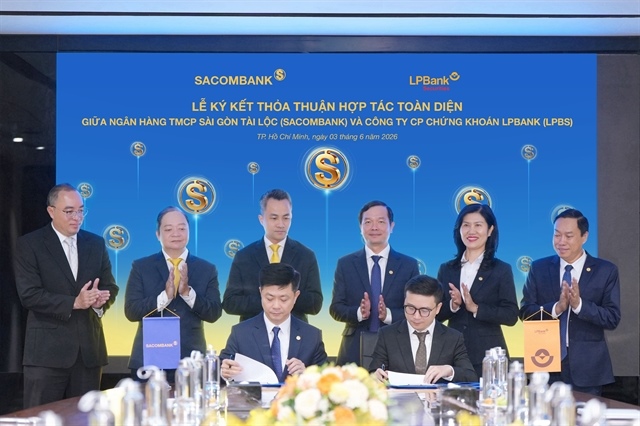 SACOMBANK, LPBank Securities tie up to expand offerings to customers