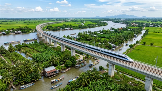 Dự án đường sắt TP.HCM - Cần Thơ dự kiến sẽ giảm tải áp lực cho giao thông đường bộ. Ảnh sử dụng công nghệ AI