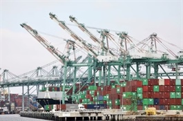 Tòa phúc thẩm liên bang Mỹ cho phép tiếp tục thu thuế quan toàn cầu 10%