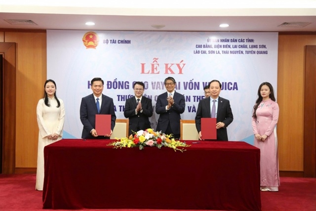 MoF signs 11 on-lending agreements to advance climate-resilient development in Northern Vietnam