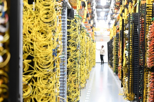 Illustration- AWS Data Centre Interior