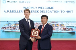 Hateco and A.P. Moller - Maersk deepen logistics infrastructure cooperation in Vietnam