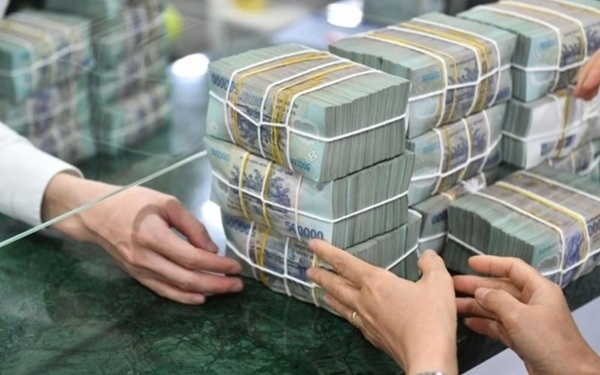 Banks poised for diverging fortunes in H2 (translated)