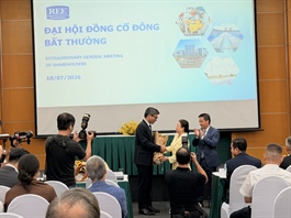 ĐHĐCĐ bất thường REE: 6 tháng ước lãi 1.3 ngàn tỷ, bà Mai Thanh chính thức rời ghế Chủ tịch