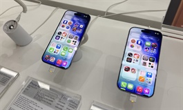 Giá iPhone 17 đồng loạt giảm, iPhone Air 'bốc hơi' tới 9 triệu đồng