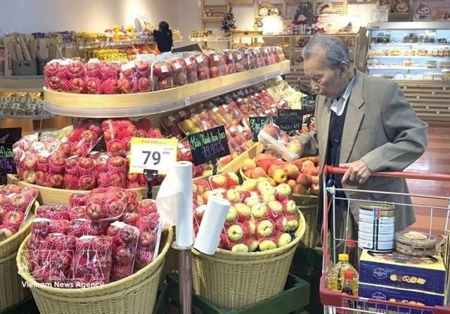 Supermarkets expand promotion of OCOP, Vietnamese products