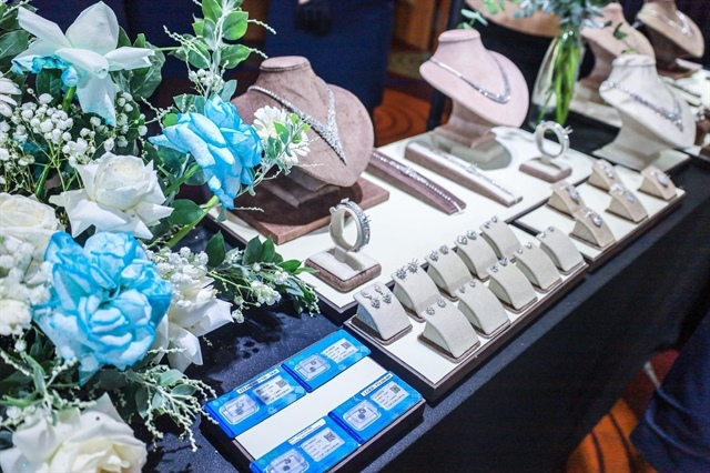 Việt Nam spends $120 million on diamond imports each year