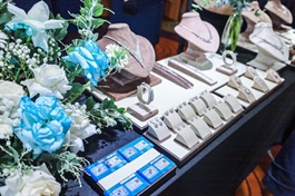 Việt Nam spends $120 million on diamond imports each year