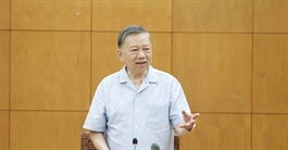 Không cấp vốn để bù lỗ, không tạo nợ xấu mới, không hợp thức hóa sai phạm cũ