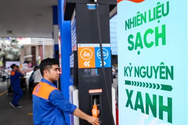 Giá xăng E10 và dầu diesel đồng loạt tăng từ 15h ngày 16/7