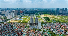 Lãi suất khó giảm mạnh, chuyên gia dự báo bất ngờ về bất động sản cuối năm