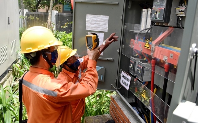 Giá điện tăng từ 10% phải trình Chính phủ