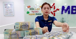 Lãi suất ngân hàng hôm nay 17/7/2026: Ông lớn tung ưu đãi 8%/năm kỳ hạn 6 tháng