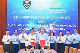 MoIT, Vietnam Post partner to expand market for Vietnamese goods