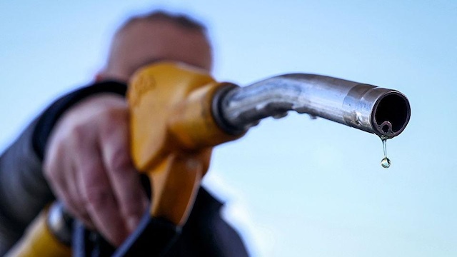 Giá dầu tăng sau khi ông Trump tuyên bố Iran sẽ phải 'trả giá'