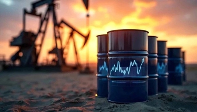 Giá dầu giảm hơn 1% sau đề xuất ngừng bắn giữa Mỹ và Iran