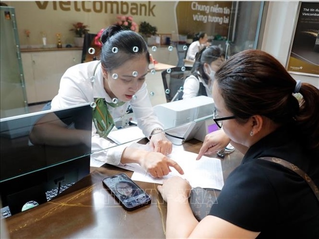 Businesses continue to seek cheaper financing as lending rates remain high