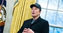 Tỷ phú Elon Musk thừa nhận 'lún quá sâu vào chính trị', vẫn ủng hộ ông Trump