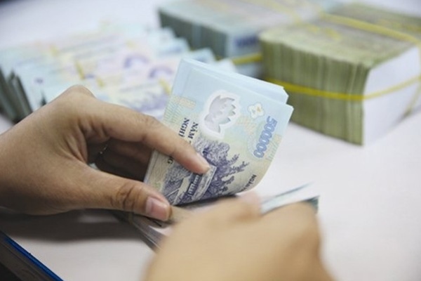 Lenders turn to high-yield certificates of deposit to shore up liquidity (translated)