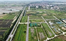 Hà Nội pushes progress of 300 slow-developing projects.