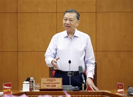 Top leader urges Vinacomin to become modern energy, materials industrial group