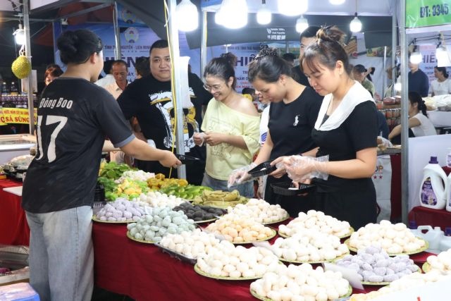 OCOP exhibition in Thái Nguyên showcases cooperative products