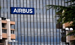 Airbus và Boeing chạy đua tăng sản lượng máy bay