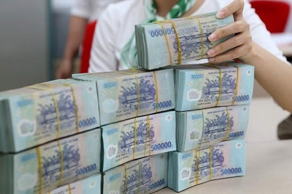 Banks face growing bad debt risks amid rising funding costs (translated)