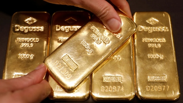 Vàng thế giới vượt 4.700 USD trước thềm dữ liệu lạm phát Mỹ