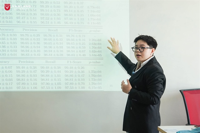 Thu hẹp khoảng cách giữa học AI và làm AI: Năng lực giải bài toán dữ liệu thực tế