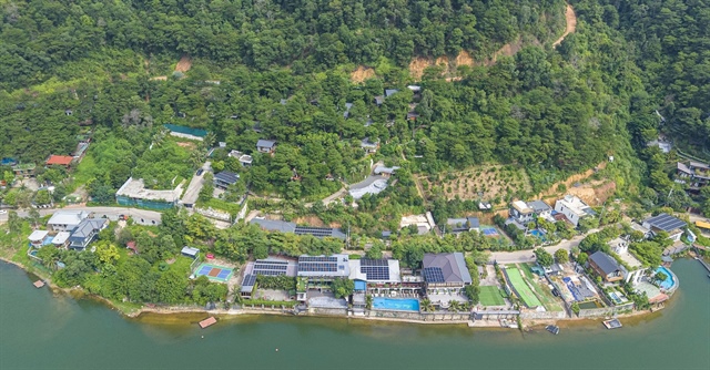 Hà Nội cưỡng chế villa, homestay 'mọc' trên đất rừng khu vực cạnh hồ Đồng Đò