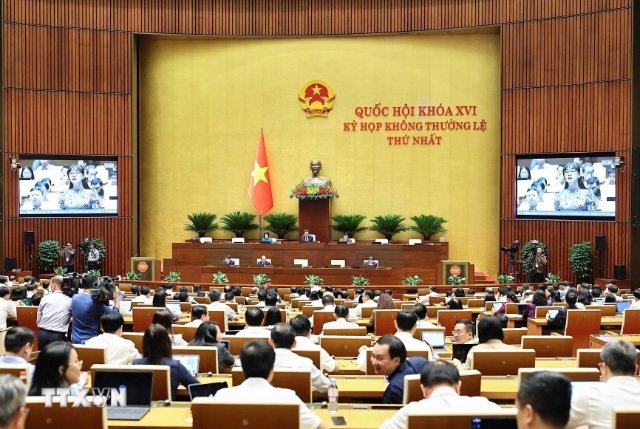 Sáng 11/8/2026, Quốc hội thảo luận ở hội trường về dự án Luật Phát triển đô thị. (Ảnh: Doãn Tấn/TTXVN)