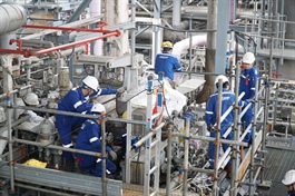 Nghi Sơn refinery records 30 million safe man-hours