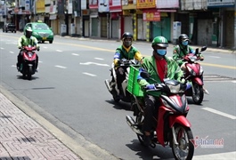 Tài xế Grab kêu gọi tắt app 2 ngày, Grab nói gì?