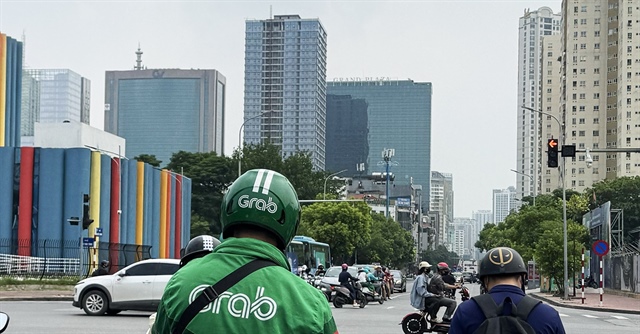 Tài xế Grab kể chuyện chạy 12 tiếng, thực nhận 350.000 đồng/ngày