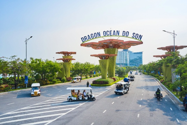Lối vào Khu du lịch quốc tế Đồi Rồng tại Hải Phòng